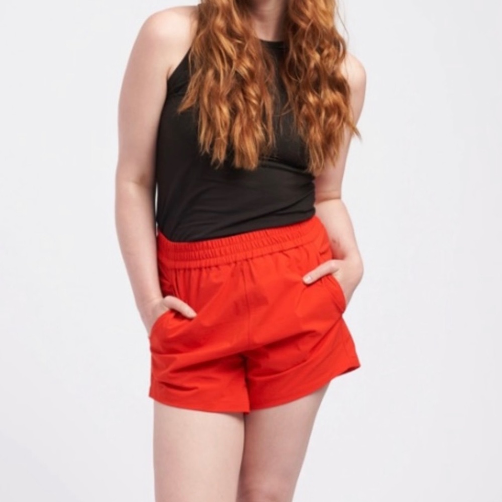 Universal Standard ‘Red Alert’ Pull On Swim Beach Vacation Cinched Waist Shorts